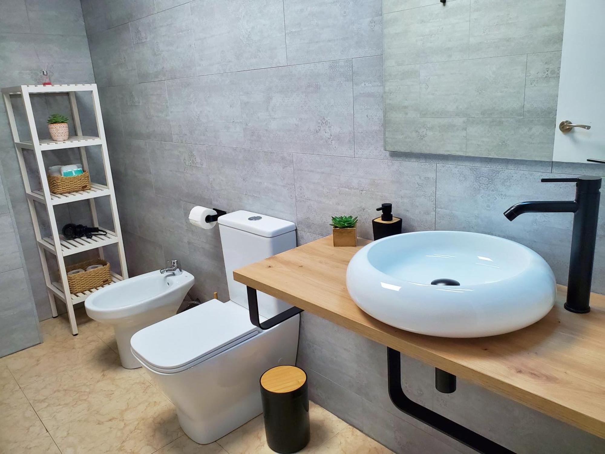 Apartamento Centrico Con Patio Privado Tarragona Eksteriør bilde