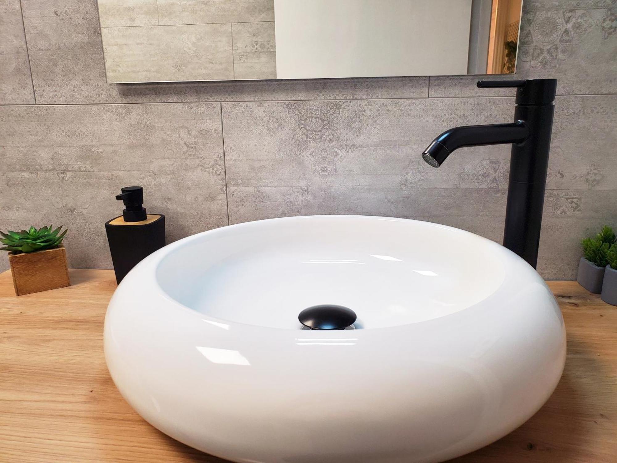 Apartamento Centrico Con Patio Privado Tarragona Eksteriør bilde