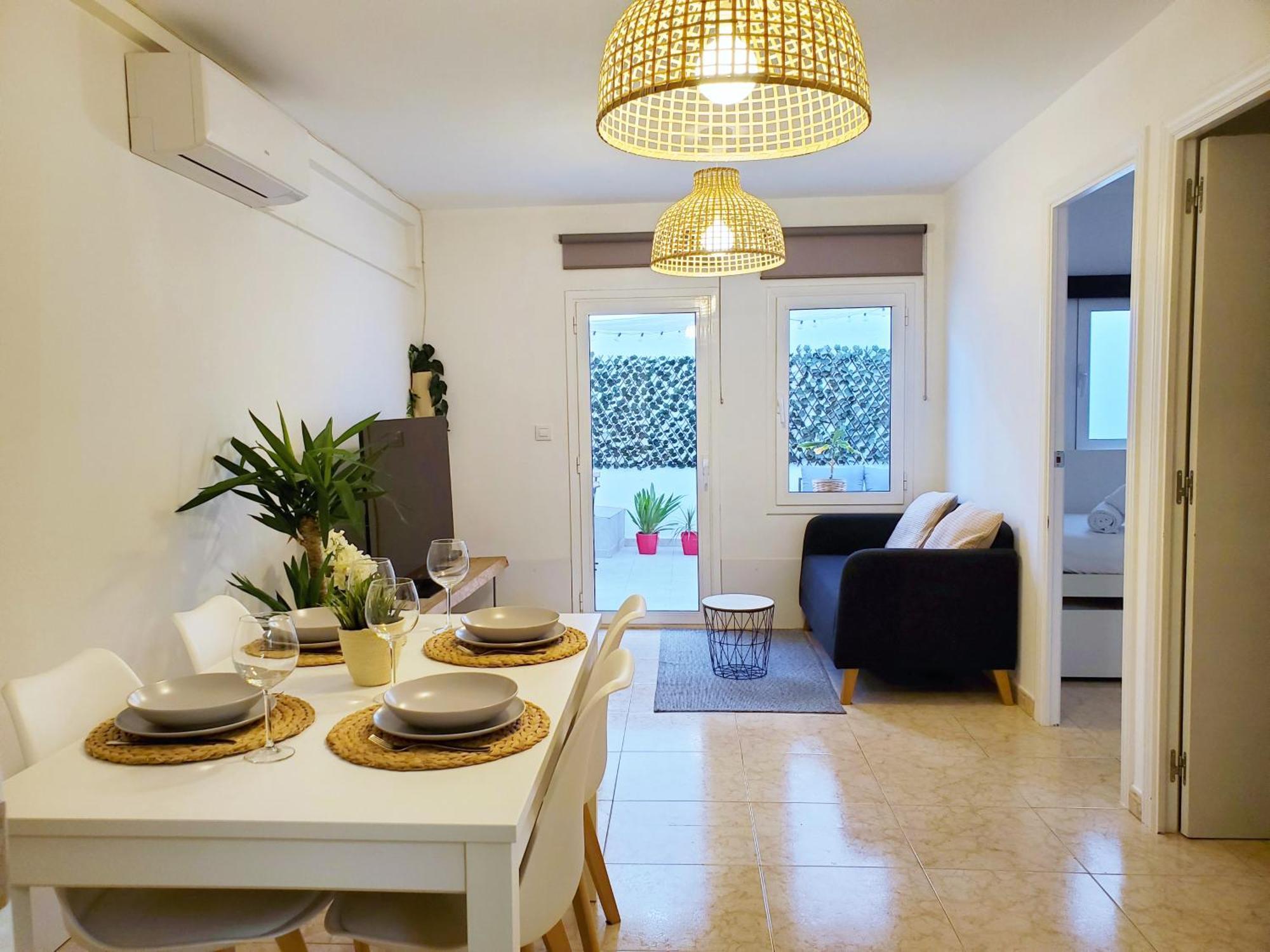 Apartamento Centrico Con Patio Privado Tarragona Eksteriør bilde