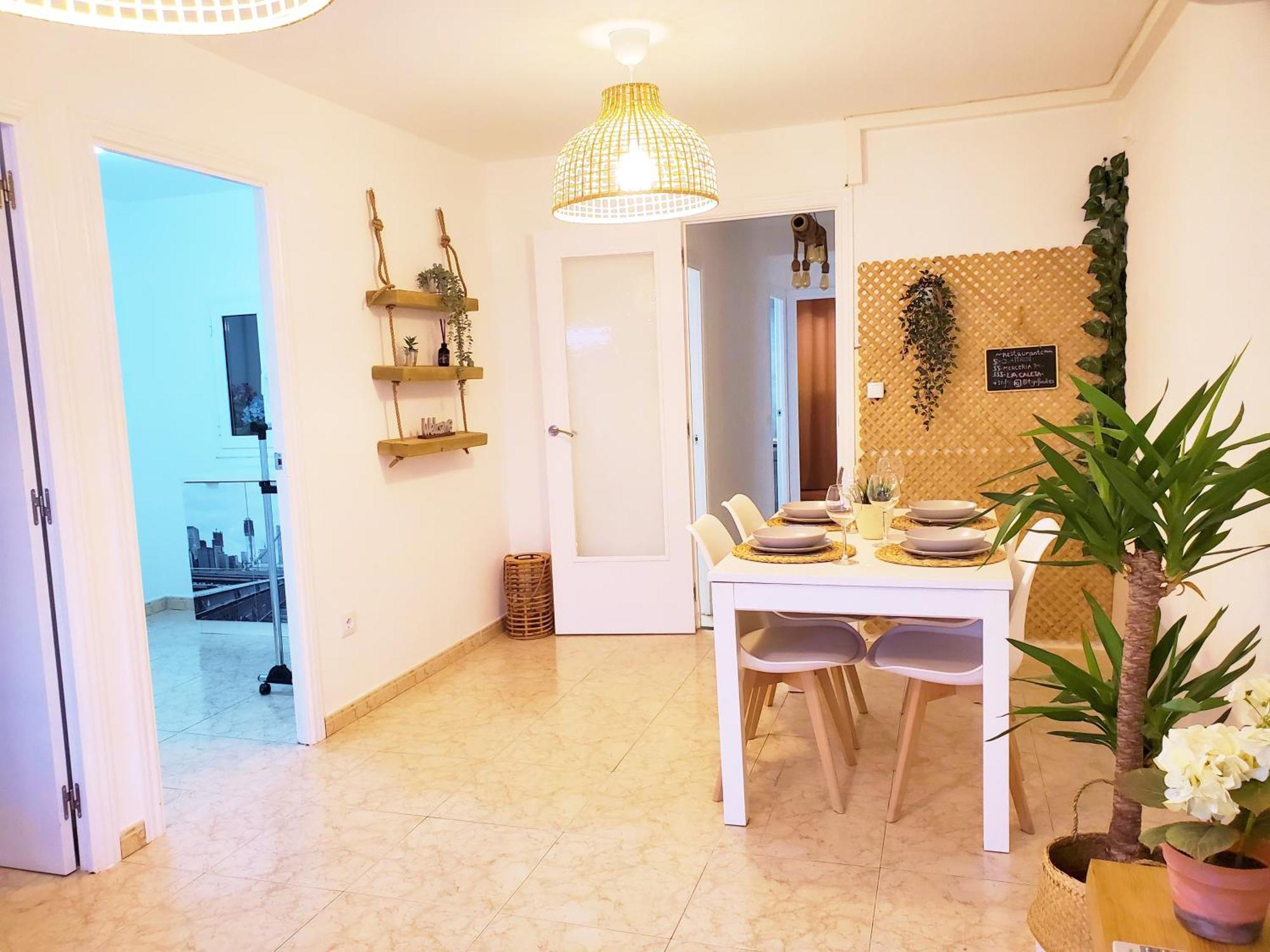 Apartamento Centrico Con Patio Privado Tarragona Eksteriør bilde